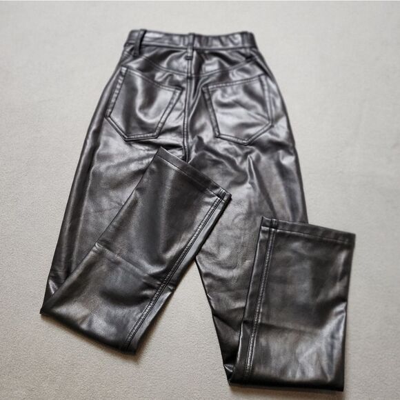 Abercrombie & Fitch Faux Leather Black CURVE LOVE “The 90s Straight” Pants - Picture 6 of 13
